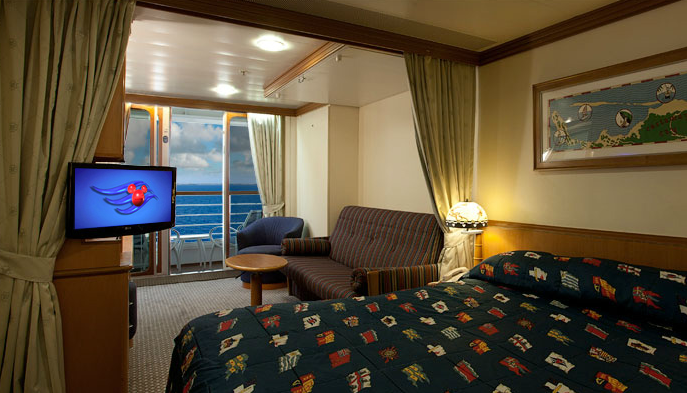 Каюта с балконом "Deluxe Oceanview Stateroom with Navigator`s Verandah"